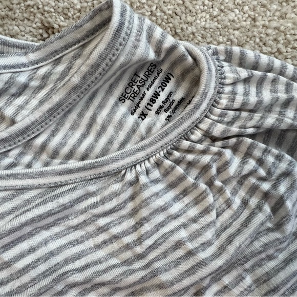 Women’s - Ruffle Sleep Set - Picture 6 of 11